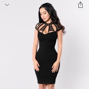 NEVER BEEN WORN BLACK DRESS